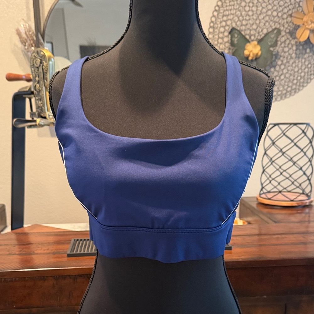 Chic Blue Women's Active Top
